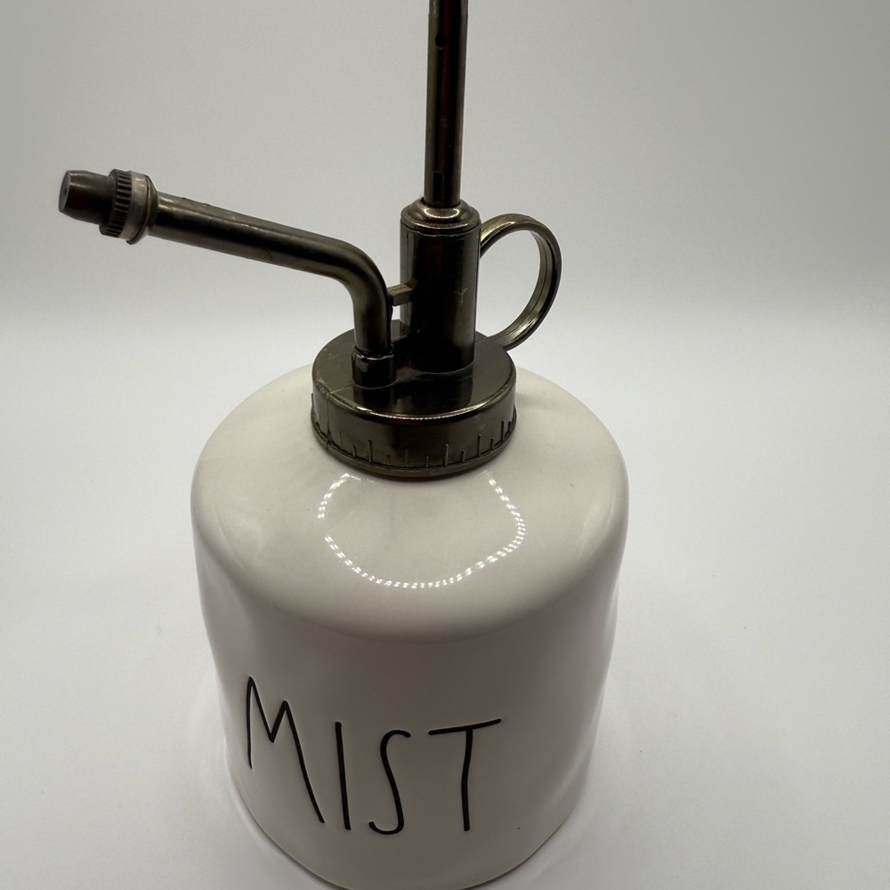 Rae Dunn Cream Ceramic Artisan Piece - MISTER